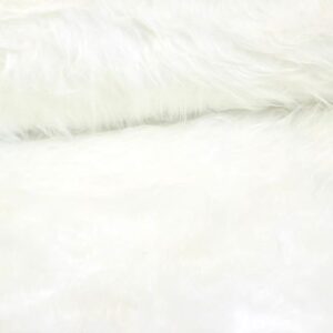 Longhair faux fur / Plush white