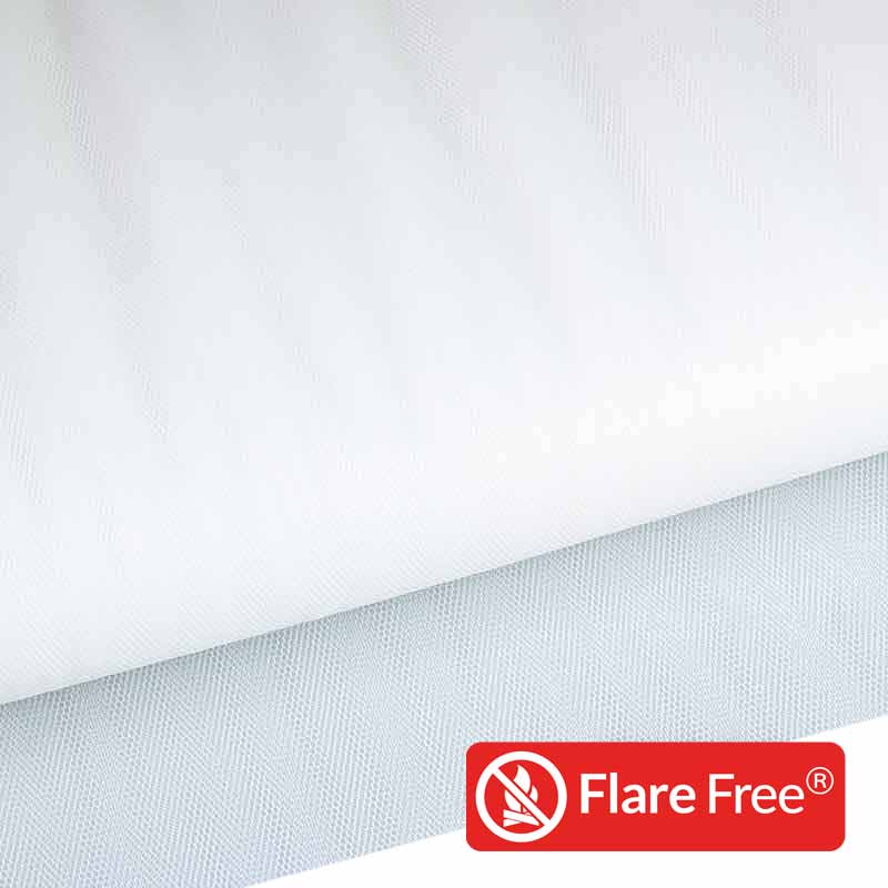 Fire-retardant tulle broken white
