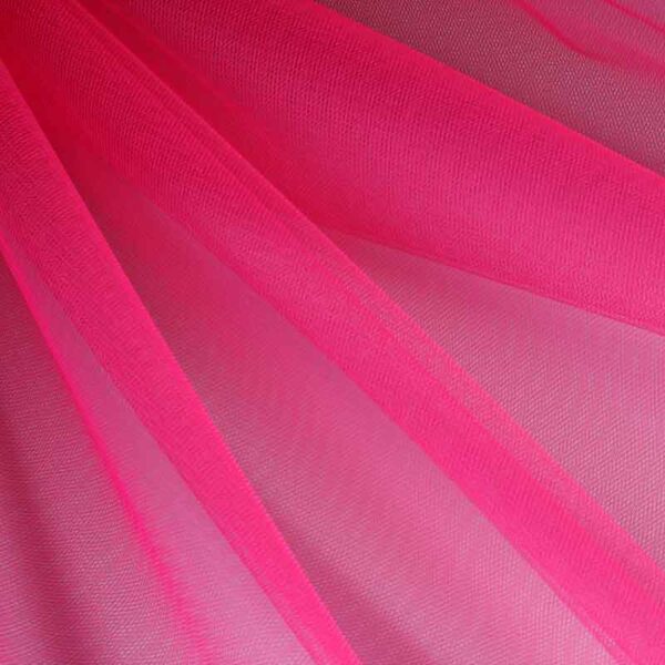 Flame-retardant tulle cherryred
