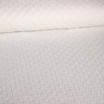 Broderie stof off white/ecru