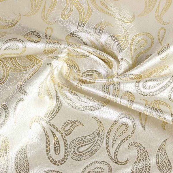 Jacquard paisley gold