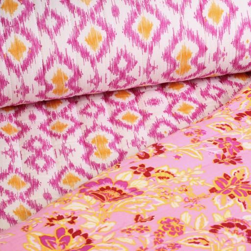 Quilted hydrophil fabric ornament