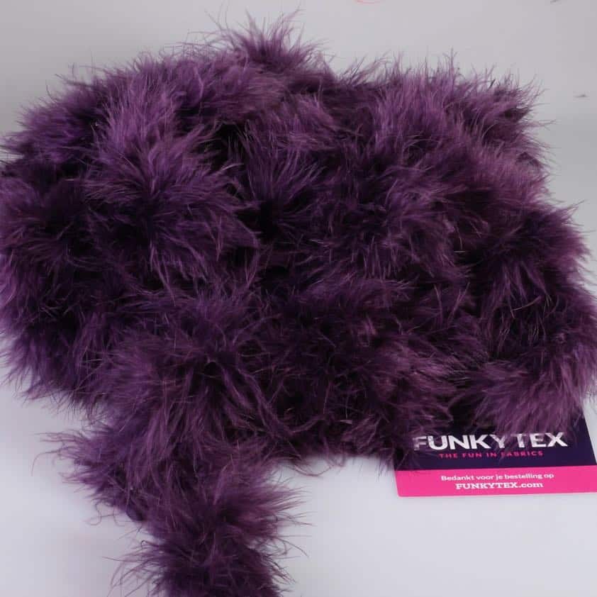 Marabou garland purple