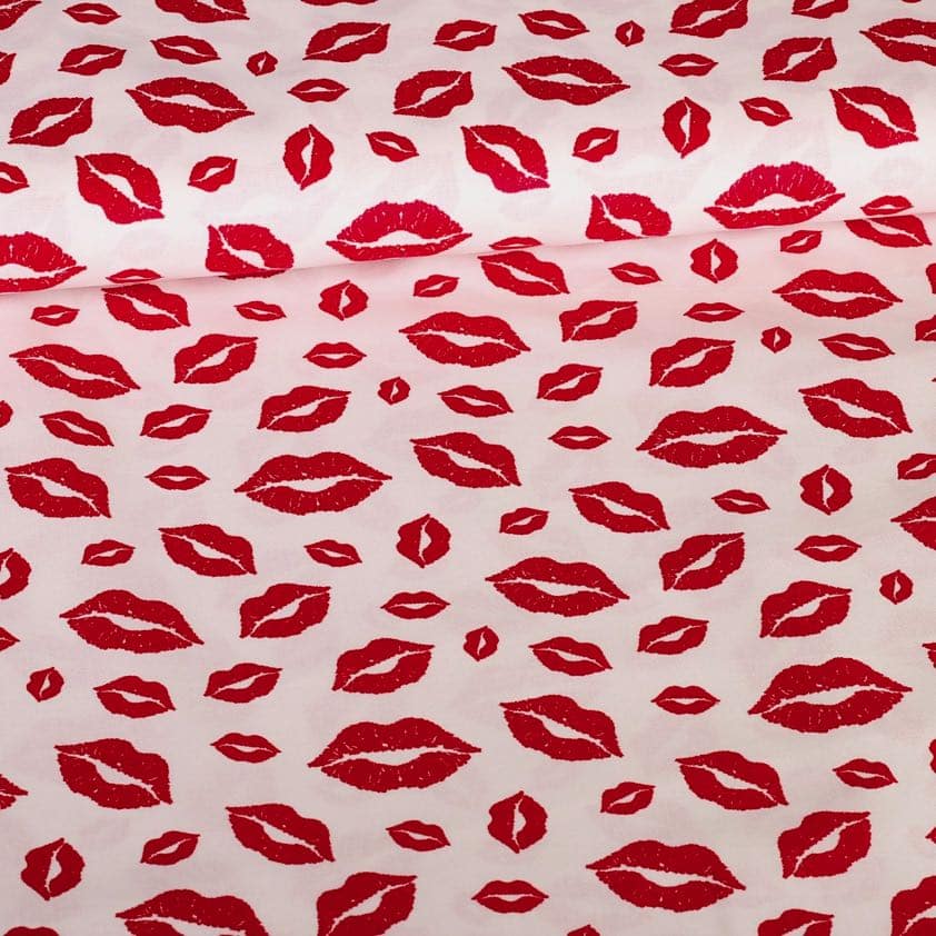 Cotton fabric lips